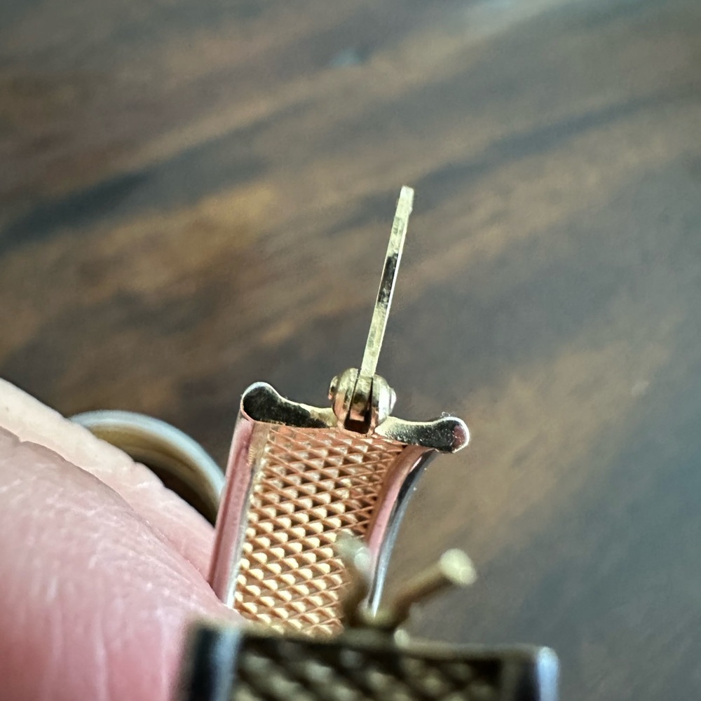 14K Gold and Mesh Hoop Earrings - Picture 9 of 9